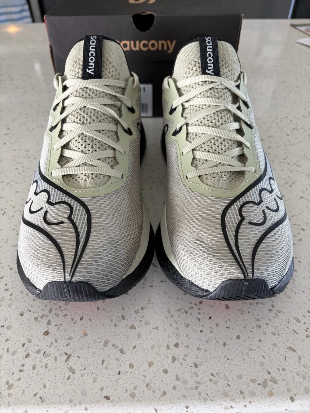 Saucony Men’s Endorphin Pro 5- Size 11